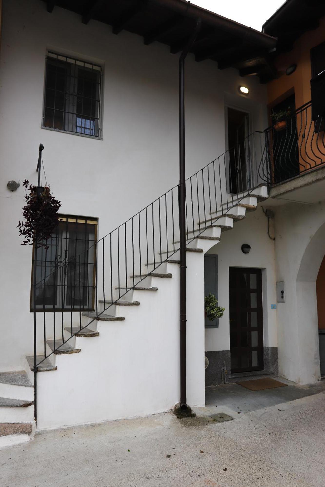 B&B 18 Gradini Cuggiono Kültér fotó